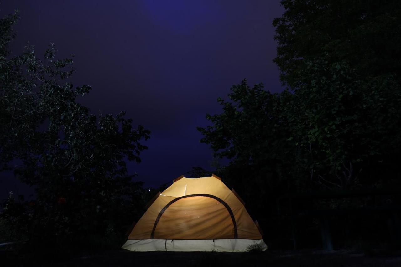 Hayi Tun Guest House Goris Bagian luar foto