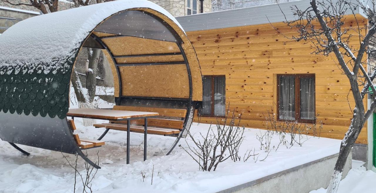 Hayi Tun Guest House Goris Bagian luar foto