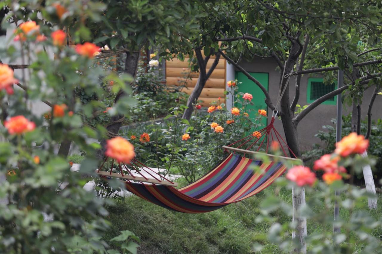 Hayi Tun Guest House Goris Bagian luar foto