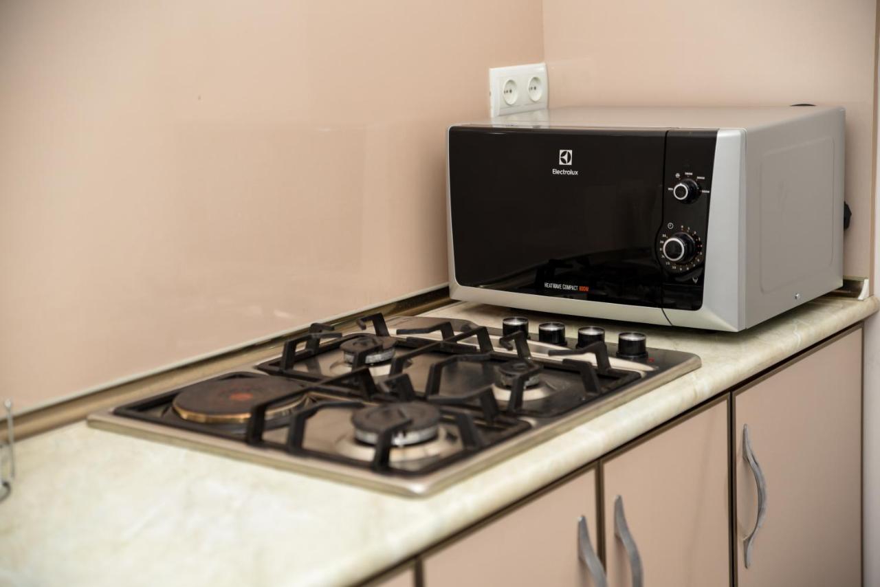 Hayi Tun Guest House Goris Bagian luar foto