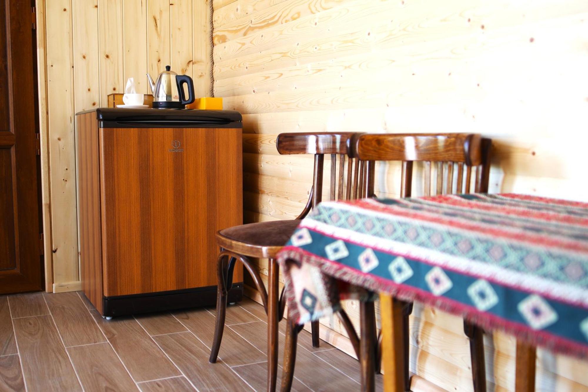 Hayi Tun Guest House Goris Bagian luar foto