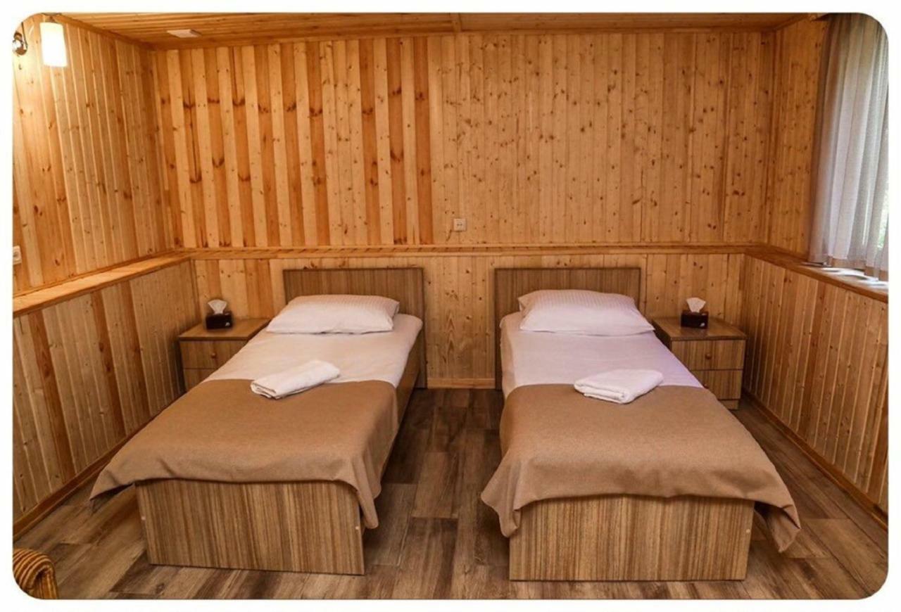 Hayi Tun Guest House Goris Bagian luar foto