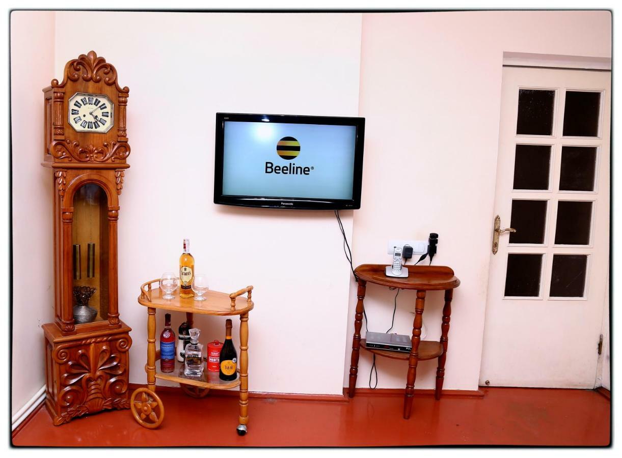 Hayi Tun Guest House Goris Bagian luar foto